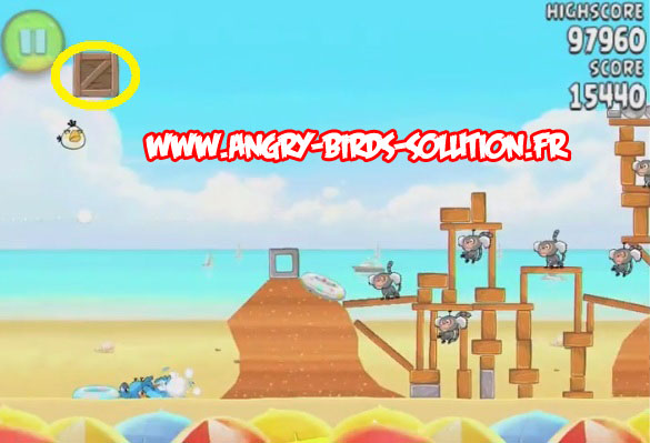 Pastèque d'or cachée 7 d'Angry Birds Rio : Beach Volley