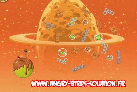 Niveau bonus du Golden Eggsteroid #8 d'Angry Birds Space